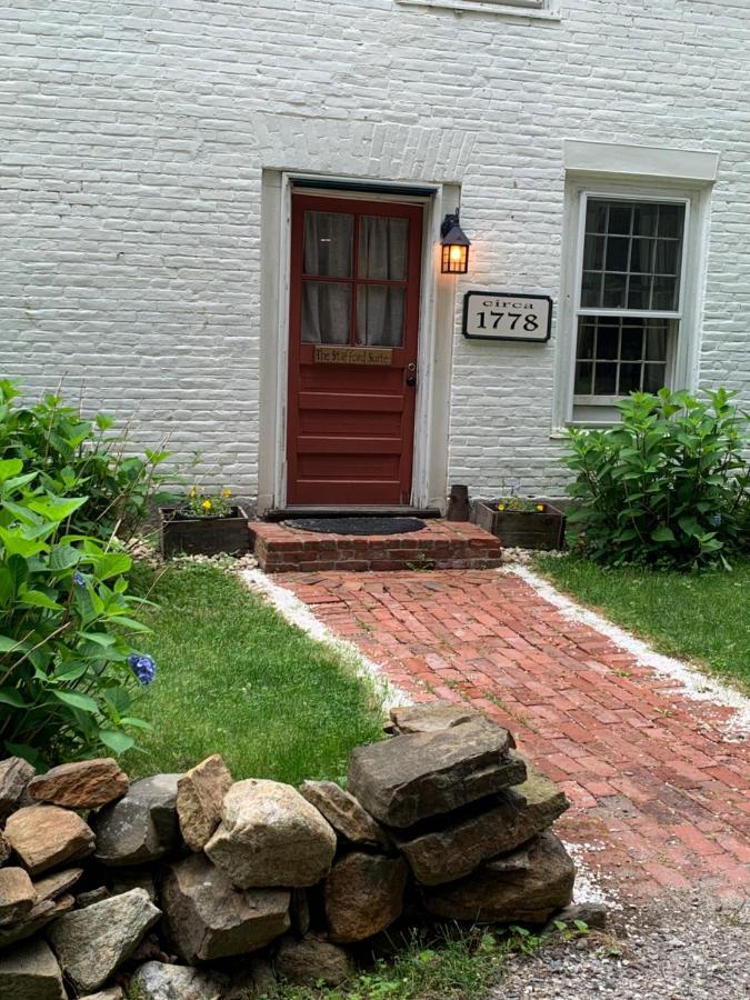 Innkeeper'S Place B&B Stafford ภายนอก รูปภาพ