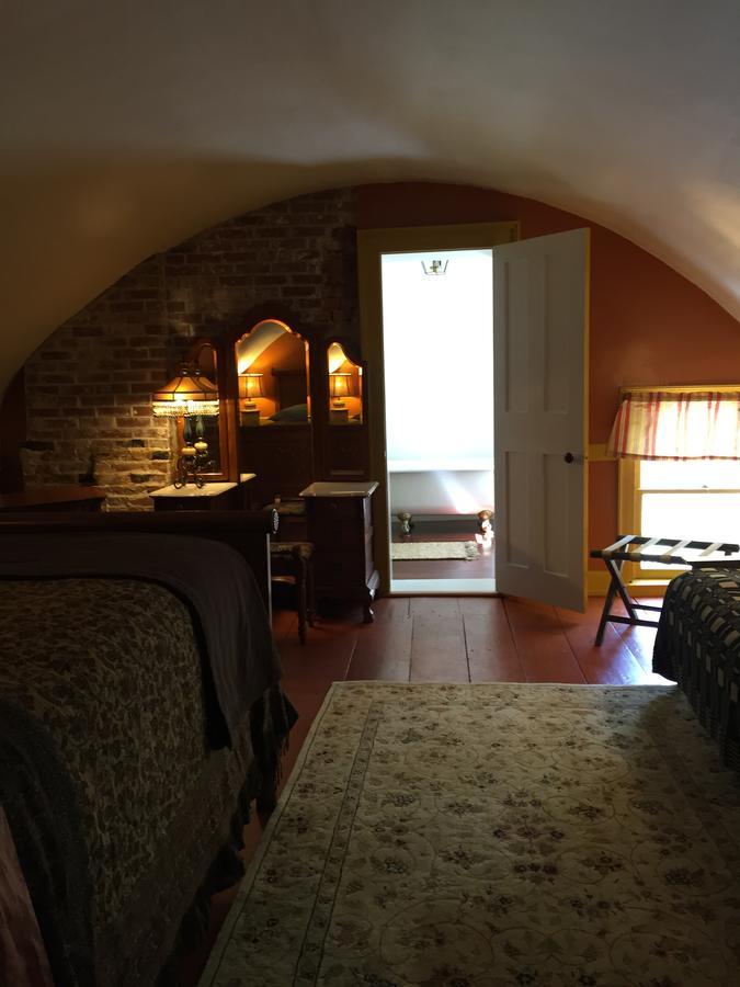 Innkeeper'S Place B&B Stafford ภายนอก รูปภาพ